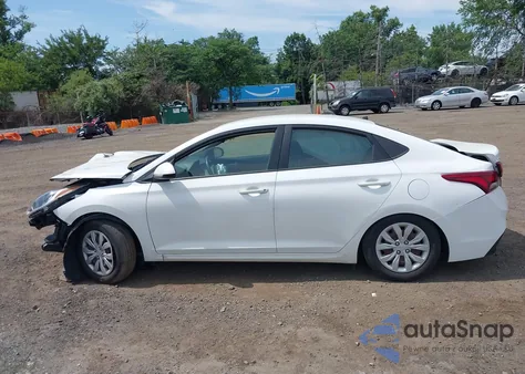 2021 Hyundai Accent Se z USA, uszkodzony, nr VIN 3KPC24A67ME144045